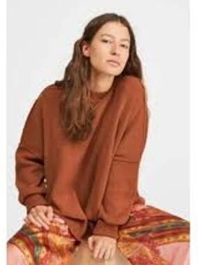 Free people beach size medium sweater sweat shirts